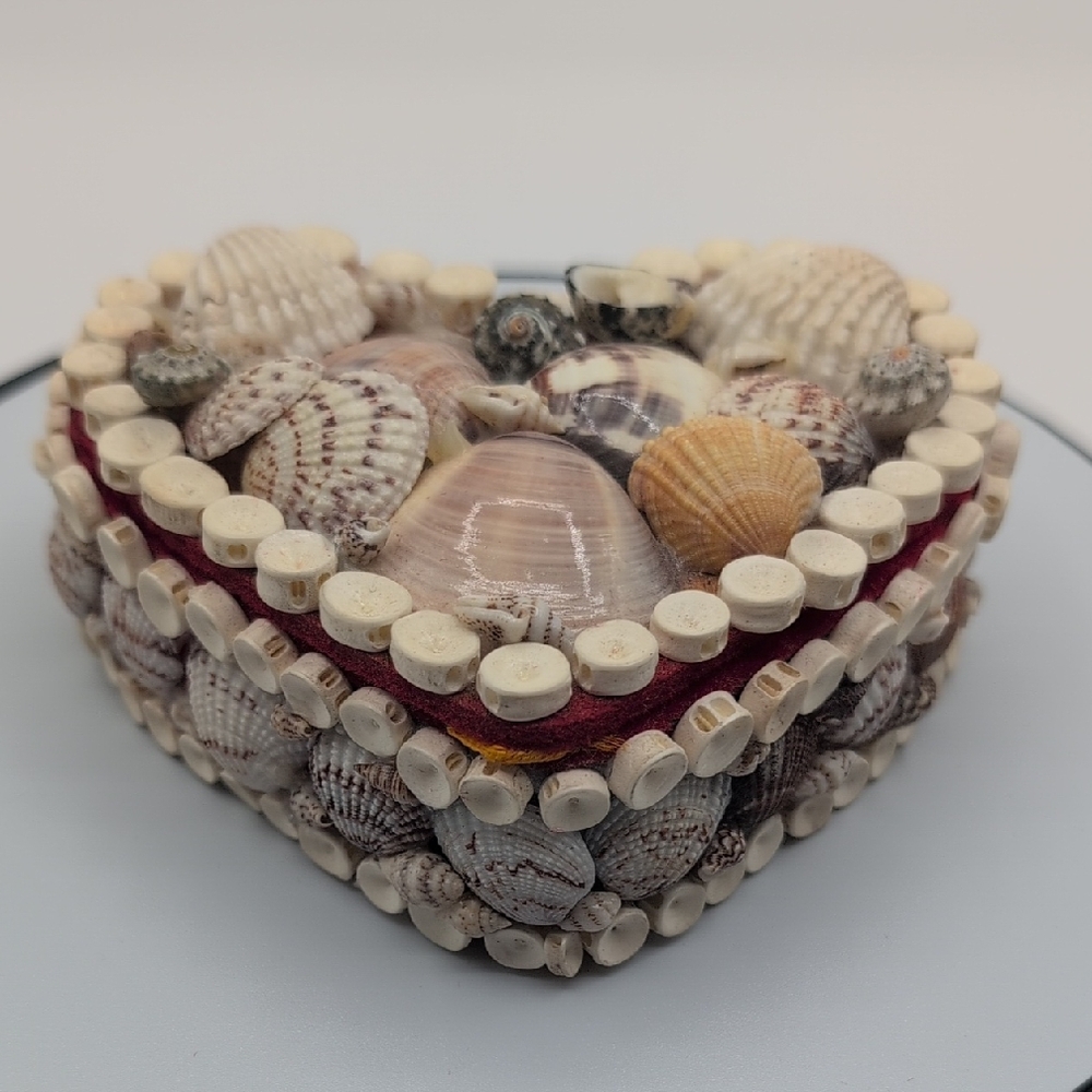 Vintage Heart-Shaped Seashell Trinket Box